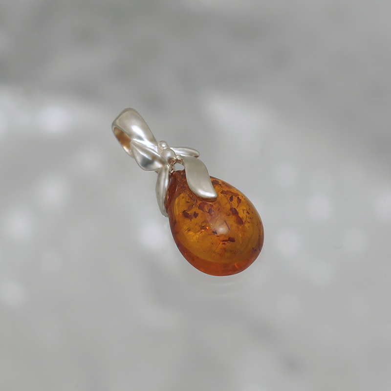 SILVER PENDANT WITH AMBER_GDSB-244