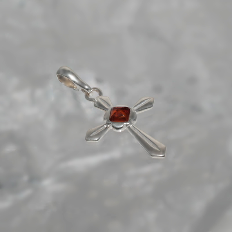 SILVER PENDANT WITH AMBER_GDSB-308