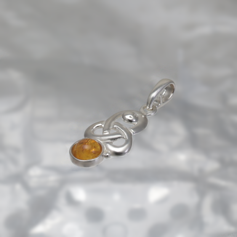 SILVER PENDANT WITH AMBER_KZSB-039