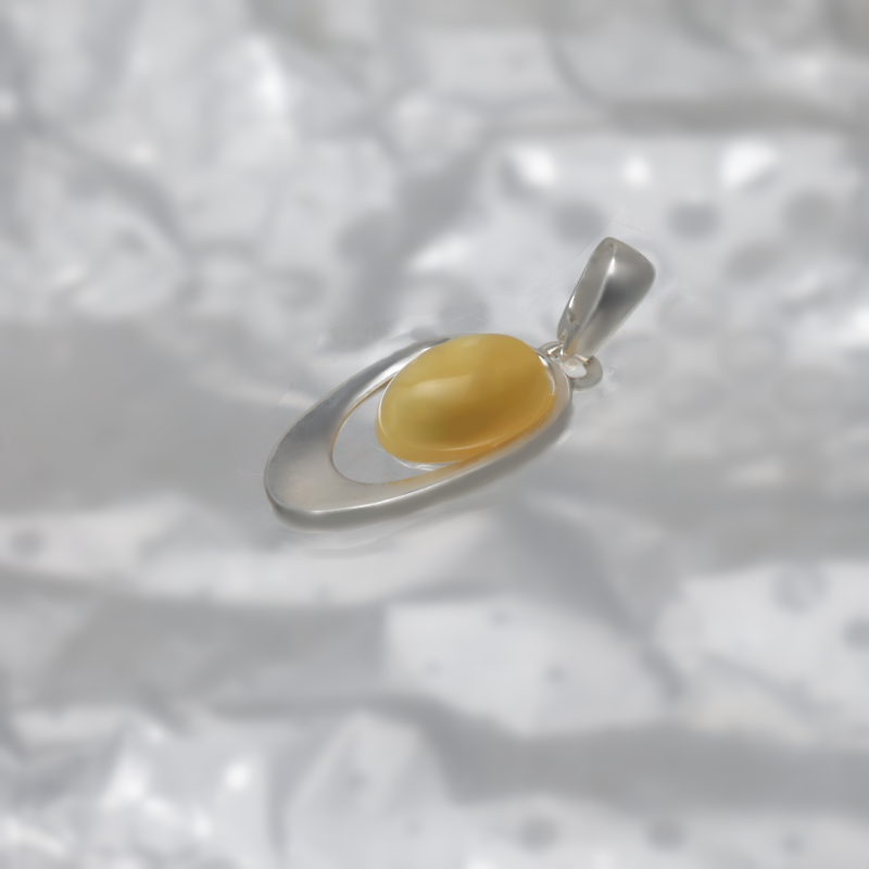 SILVER PENDANT WITH AMBER_KZSB-055