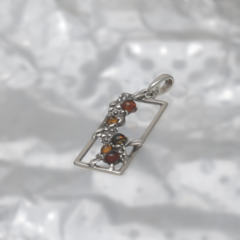 SILVER PENDANT WITH AMBER_KZSB-071