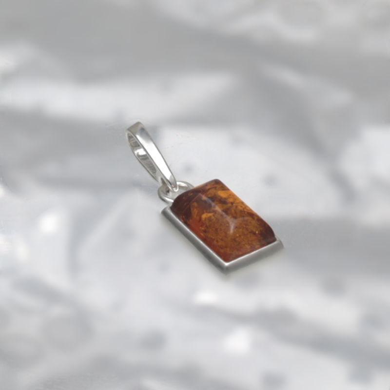 SILVER PENDANT WITH AMBER_KZSB-107