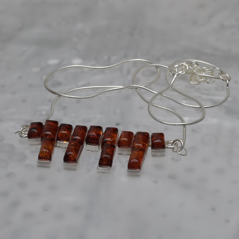 SILVER NECKLACE WITH AMBER_MWSRK-001