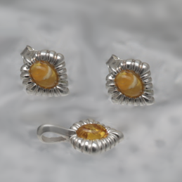 SILVER SET WITH AMBER_KKOM-009