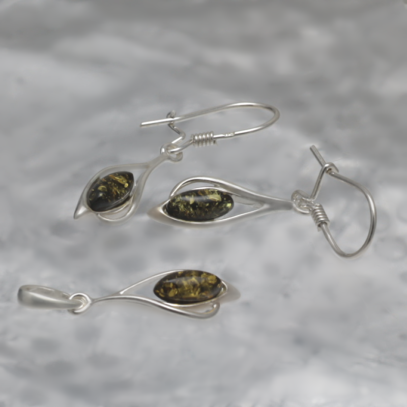 SILVER SET WITH AMBER_KKOM-017