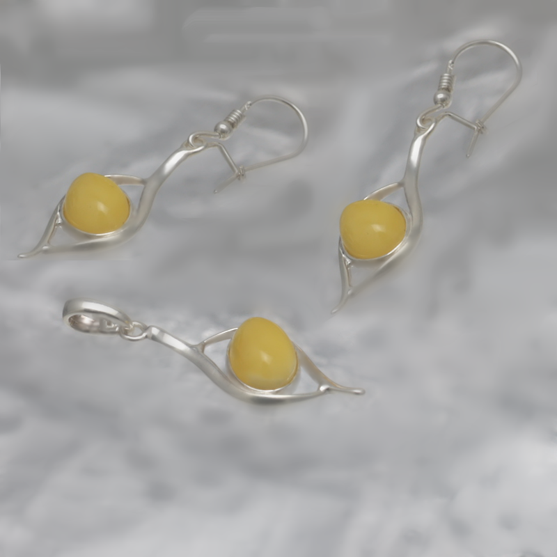 SILVER SET WITH AMBER_KKOM-024