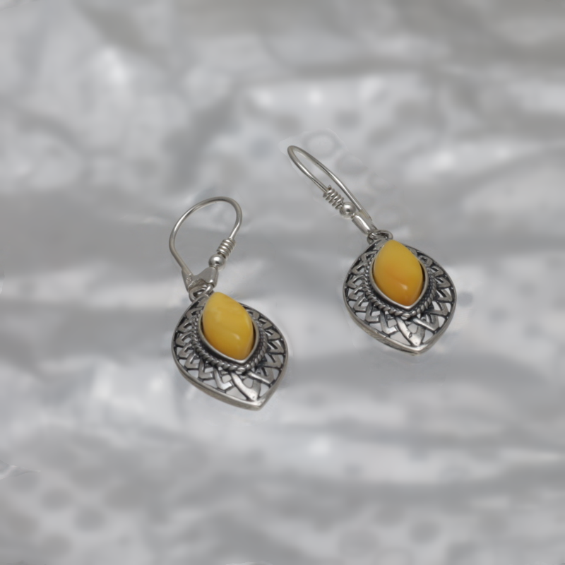 SILVER EARRINGS WITH AMBER_GKSB-015