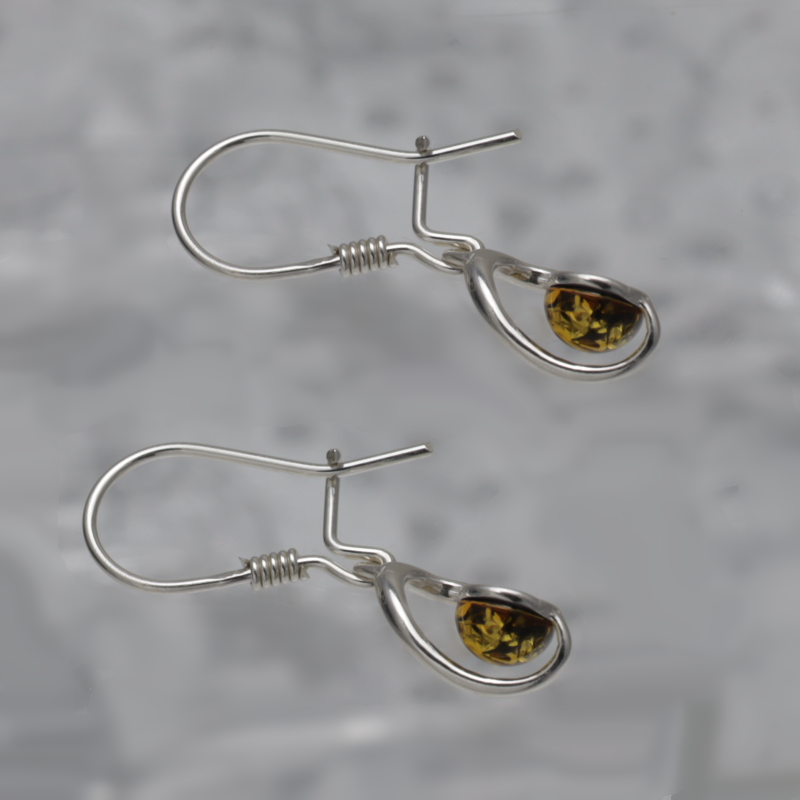 SILVER EARRINGS WITH AMBER_KKSB-085