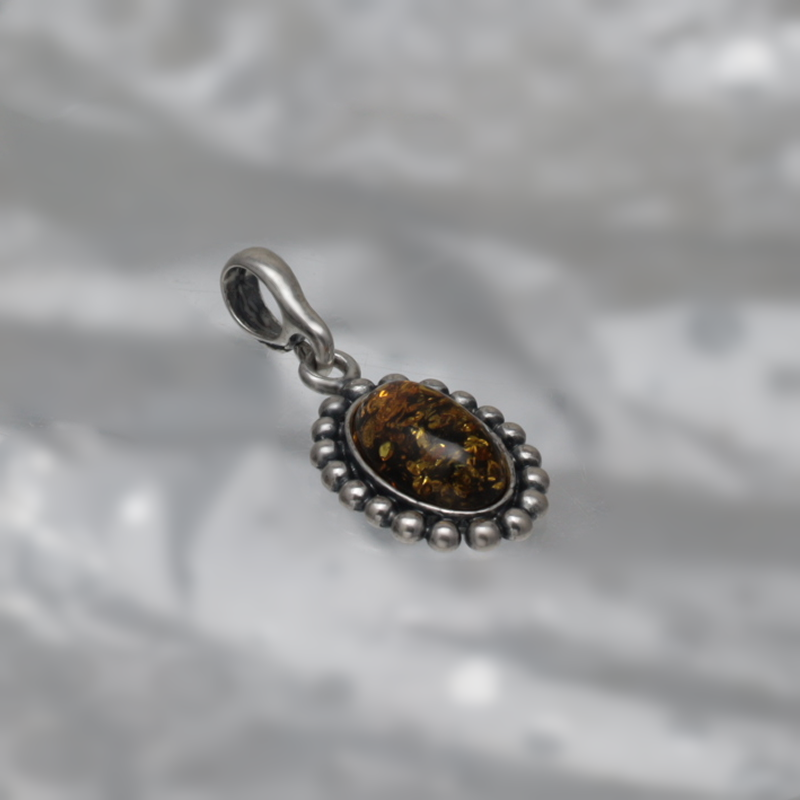 SILVER PENDANT WITH AMBER_GDSB-217