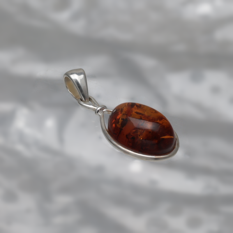 SILVER PENDANT WITH AMBER_GDSB-219